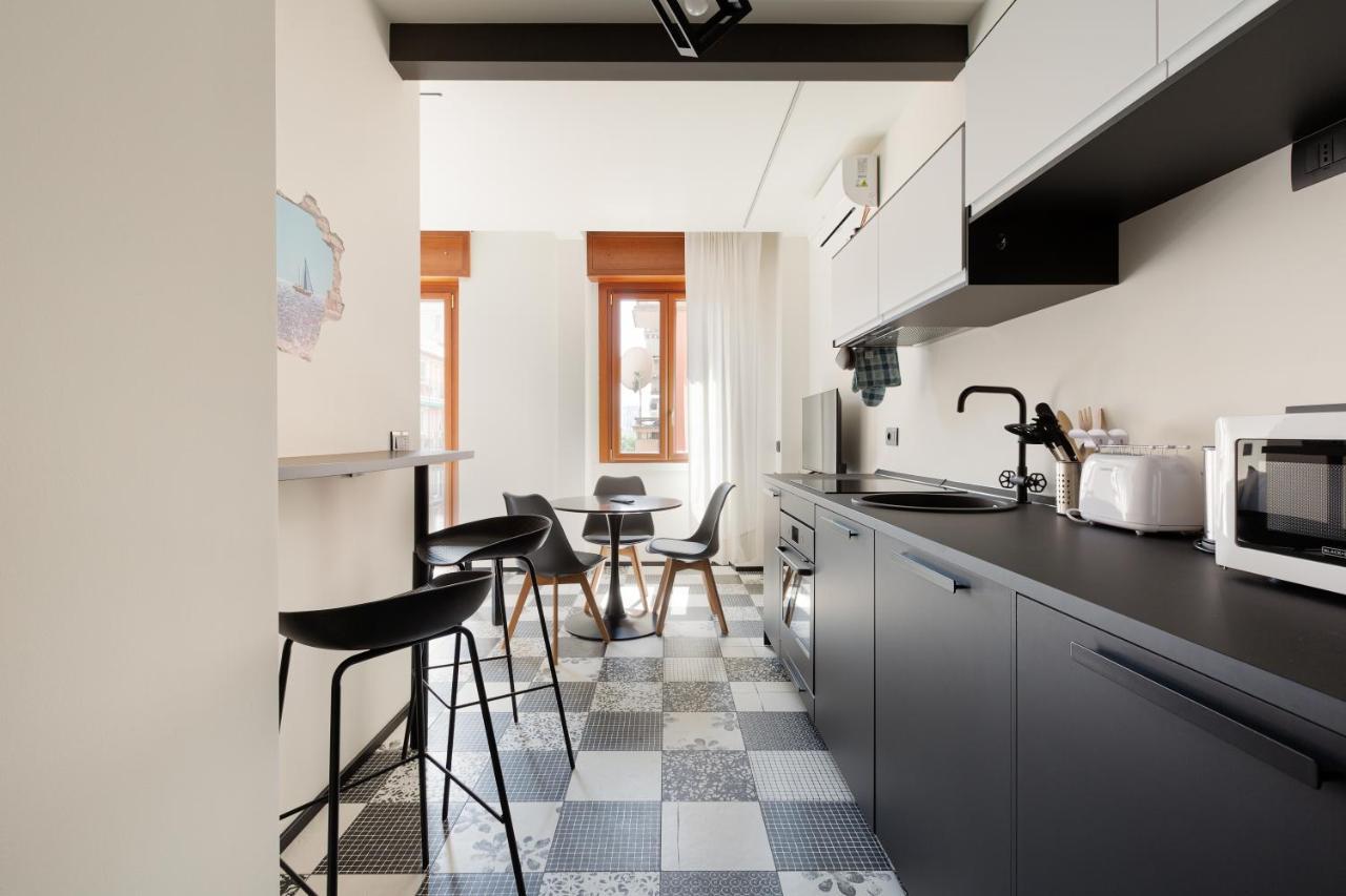 Renovated Apts * Milan