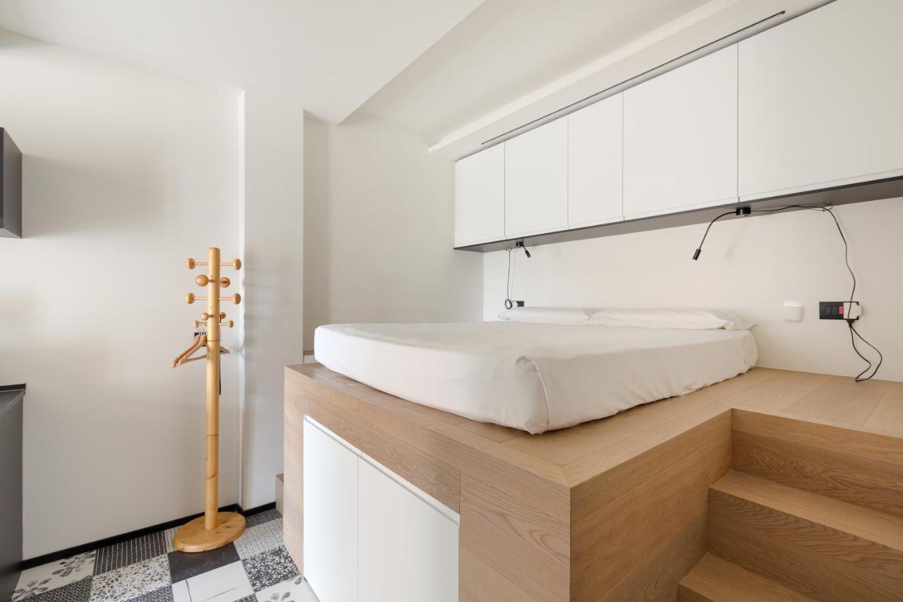 Renovated Apts Apartment Milan