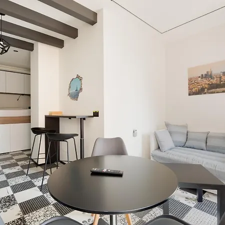Milano Renovated Studio Apts Exterior photo